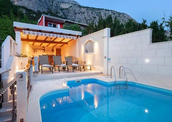 Villa Idyllic Marieta With Private Pool, Unforgettable View And Free Parking