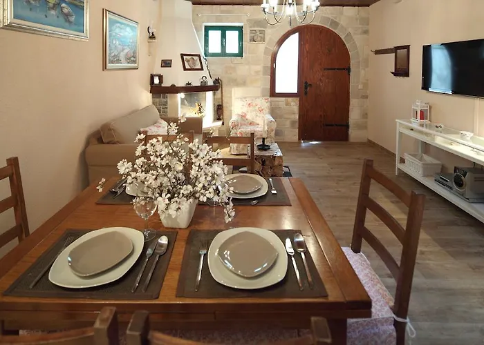Villa Idyllic Marieta With Private Pool, Unforgettable View And Free Parking