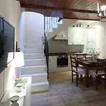 فيلة Idyllic Marieta With Private Pool, Unforgettable View And Free Parking *