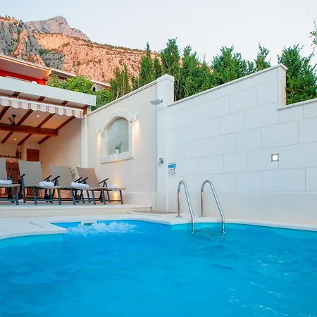 Idyllic Marieta With Private Pool, Unforgettable View And Free Parking *