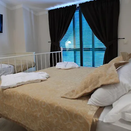 Idyllic Marieta With Private Pool, Unforgettable View And Free Parking